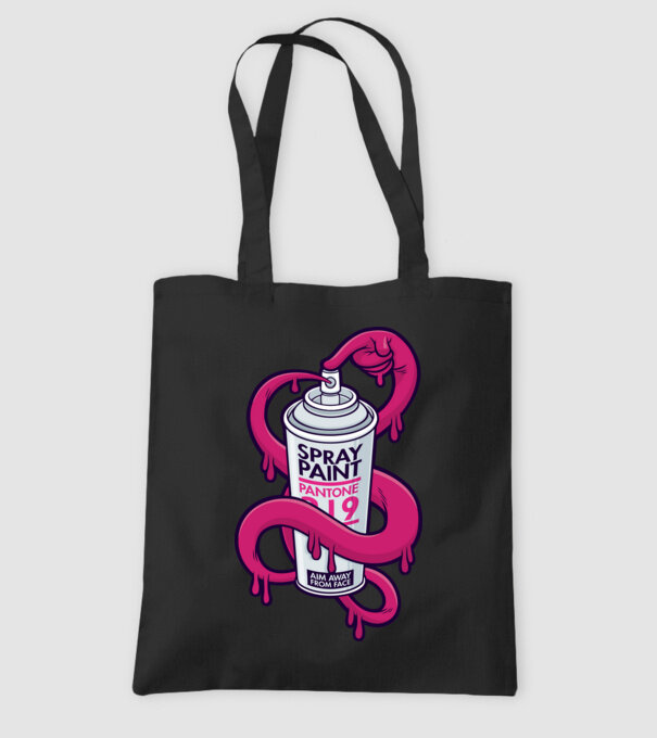 Graffiti model negru pe tricou