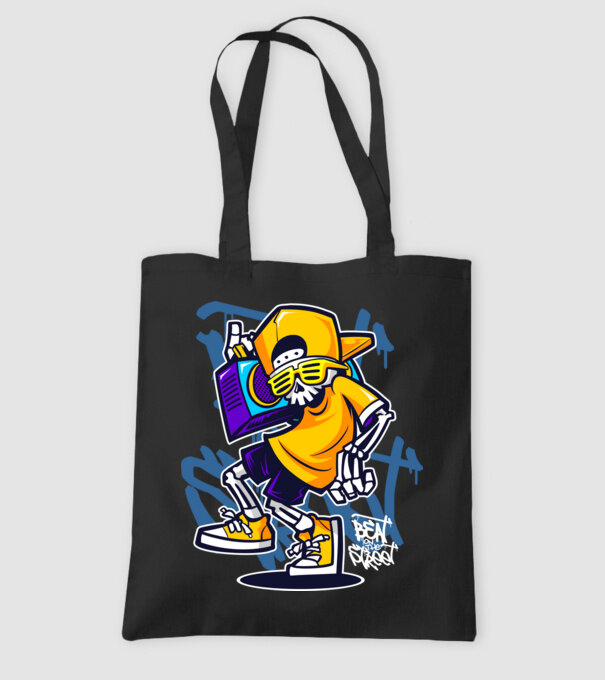 Graffiti model negru pe tricou