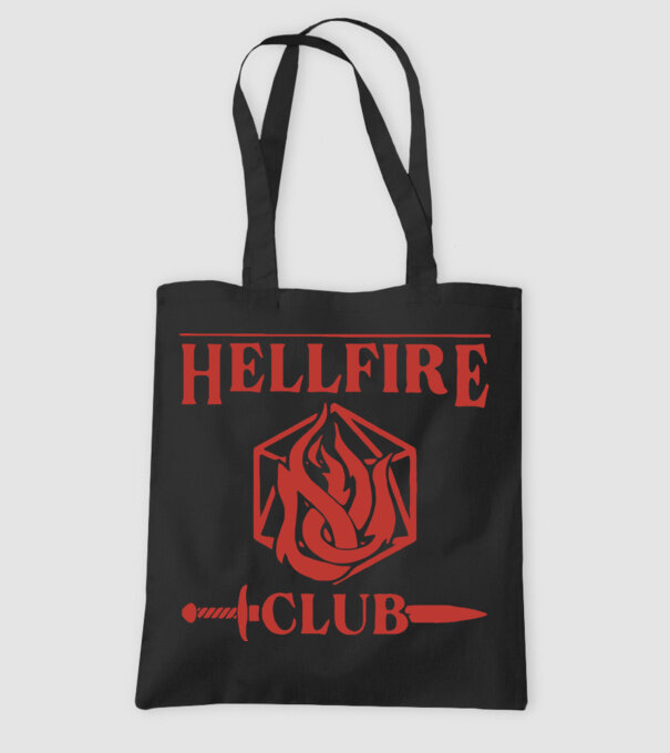 hellfire club 85 model negru pe tricou