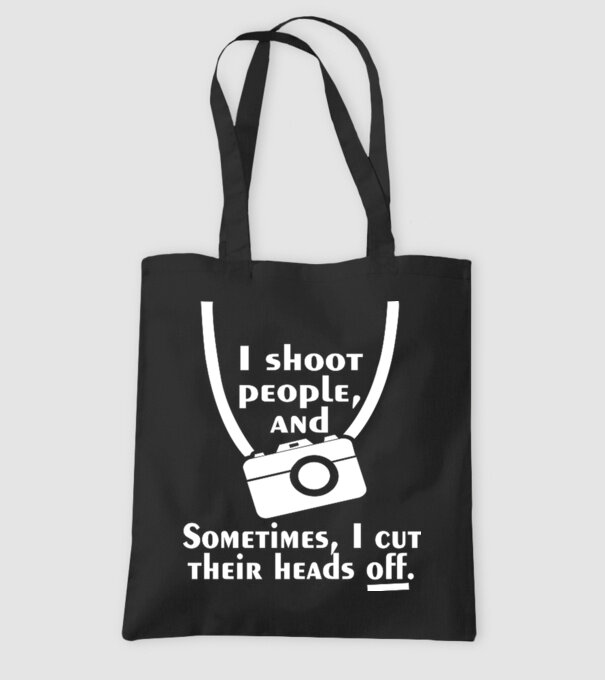 I shoot people model negru pe tricou
