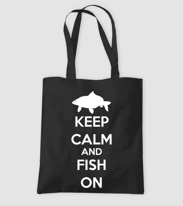 Keep calm and fish on model negru pe tricou