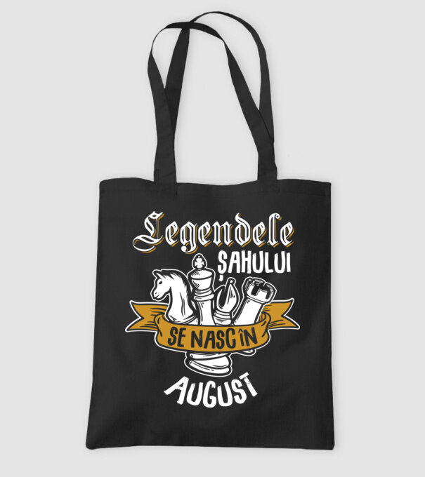 Legendele șahului se nasc în august model negru pe tricou