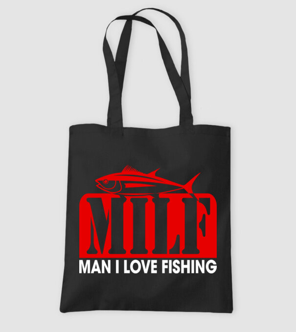 milf model negru pe tricou