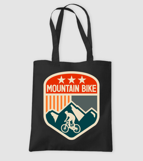 Mountain Bike model negru pe tricou