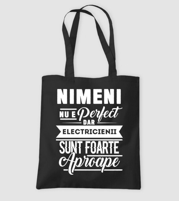 Nimeni nu e perfect, dar electricienii sunt foarte aproape model negru pe tricou