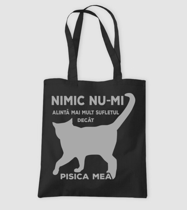 Nimic nu-mi alintă mai mult sufletul decât pisica mea model negru pe tricou