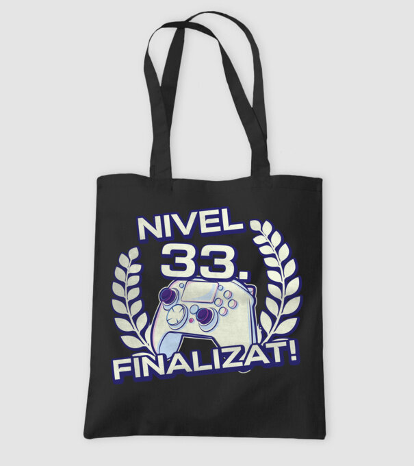 Nivel 33 finalizat! model negru pe tricou