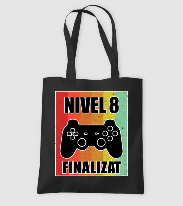 Nivel 8 finalizat model negru pe tricou