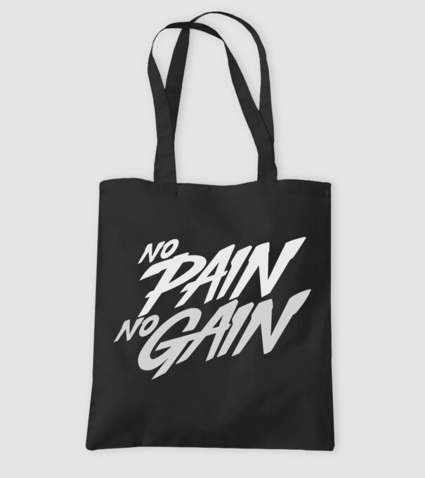 No Pain No Gain typography model negru pe tricou