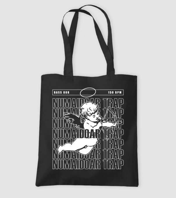 numaidoar trap model negru pe tricou