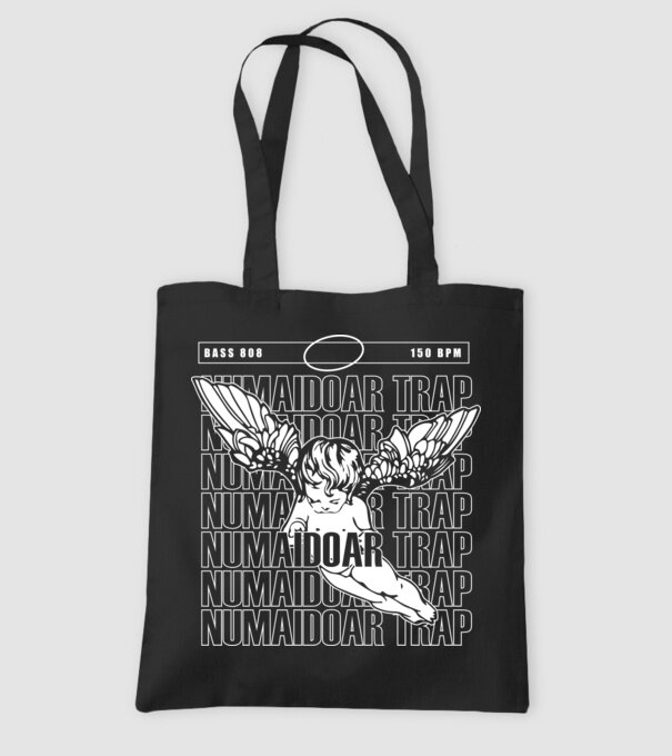 numaidoar trap model negru pe tricou