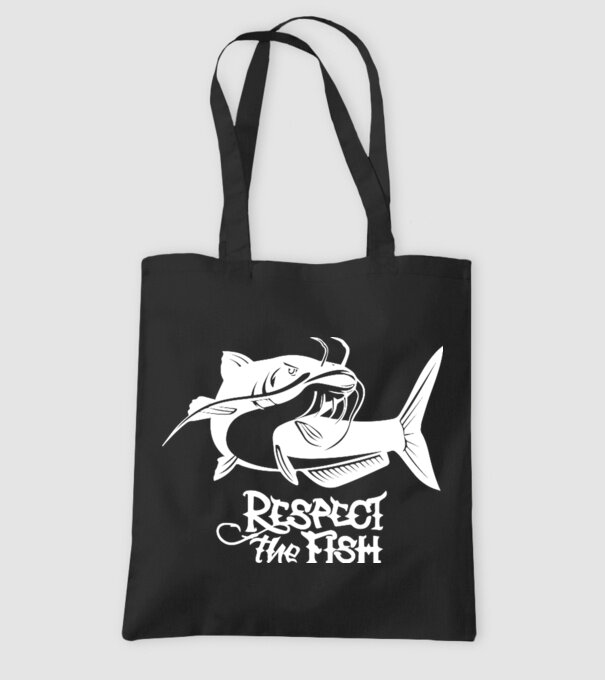 Respect the fish model negru pe tricou
