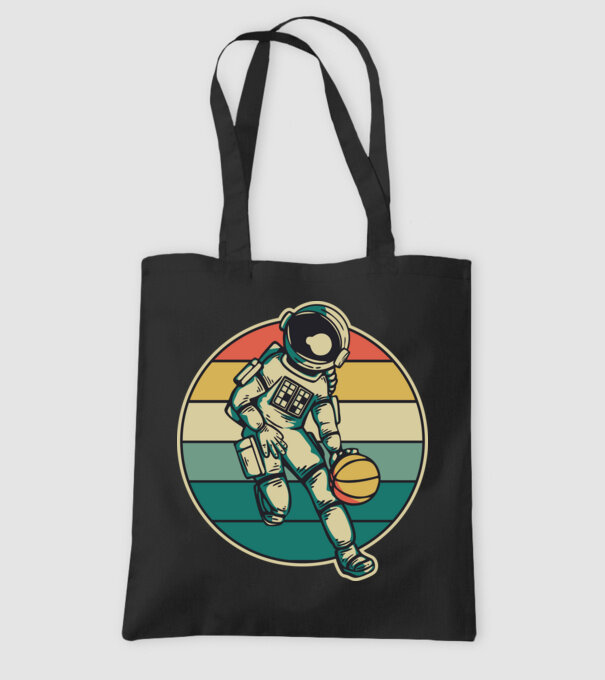 SpaceBall model negru pe tricou
