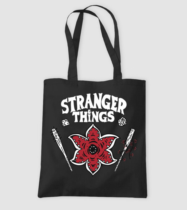 stranger things demogorgon head model negru pe tricou