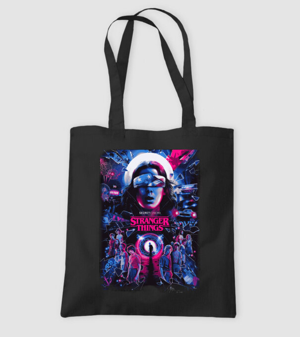 stranger things poster neon model negru pe tricou