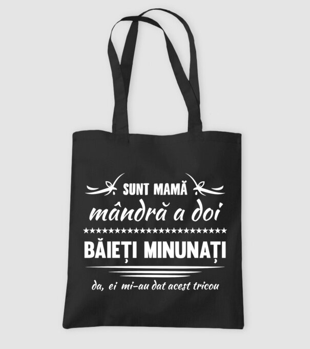 Sunt Mamă mândră a doi băieți minunați - da, ei mi-au dat acest tricou model negru pe tricou