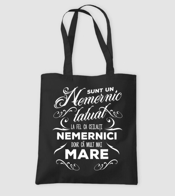 Sunt un nemernic tatuat, la fel ca ceilalți nemernici, doar că mult mai mare model negru pe tricou