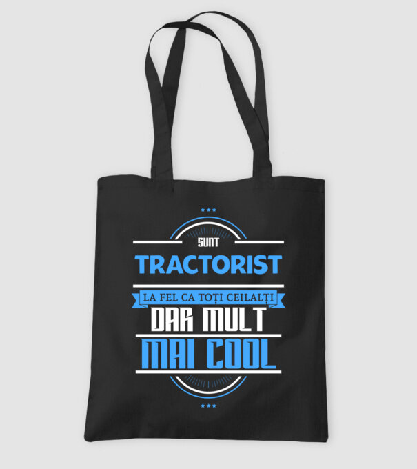 Sunt tractorist, la fel ca toți ceilalți, dar mult mai cool model negru pe tricou