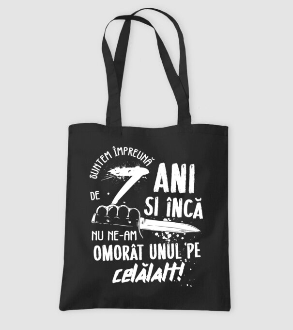 Suntem împreună de 7 ani model negru pe tricou