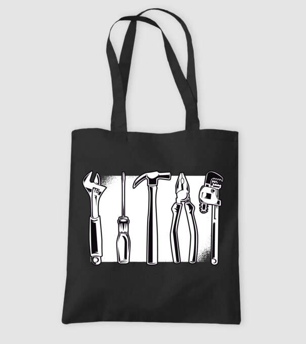 Tools model negru pe tricou