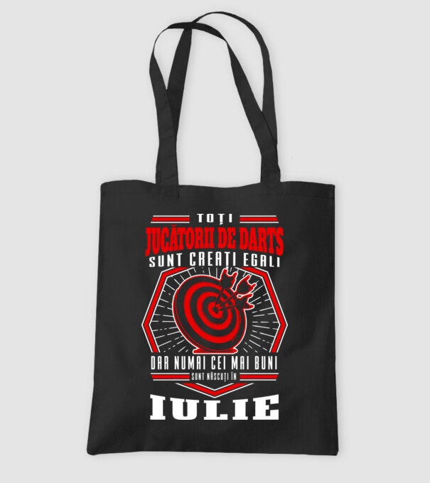 Toți jucătorii de darts sunt creați egali, dar numai cei mai buni sunt născuți în iulie. model negru pe tricou