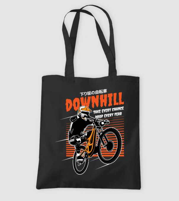 TR Downhill model negru pe tricou