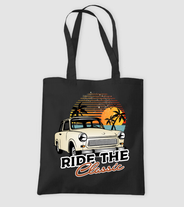 Trabant Ride The Classic model negru pe tricou