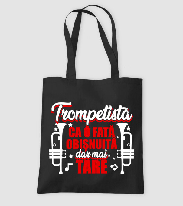 trompetistă: ca o fată obișnuită, dar mai tare model negru pe tricou