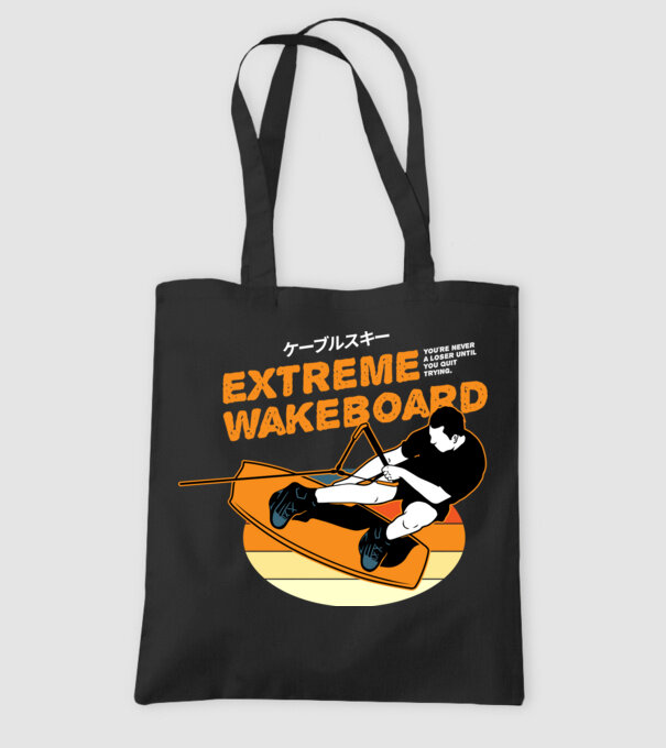 Wakeboard model negru pe tricou