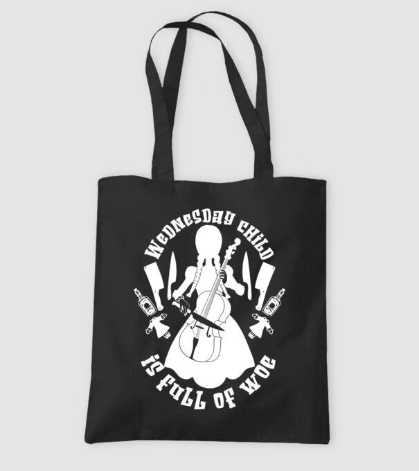 Wednesday child is full of woe model negru pe tricou