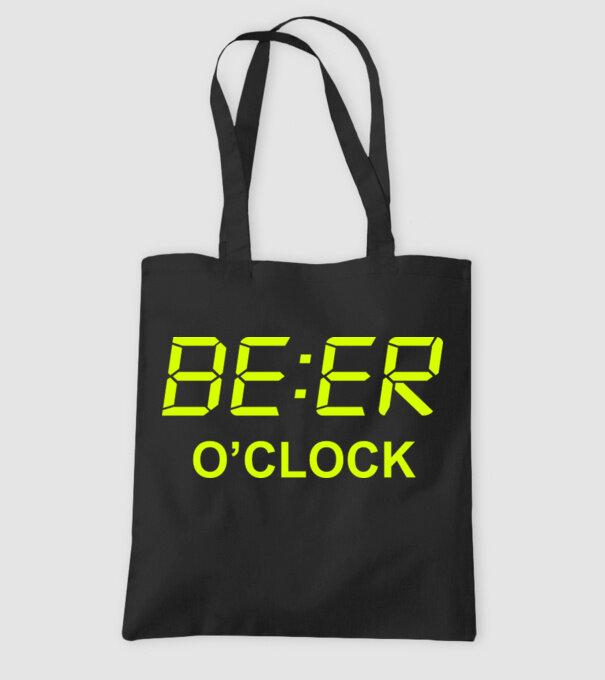 'Beer o'' clock' model negru pe tricou