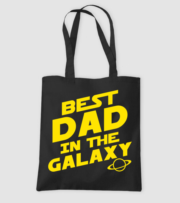 Best dad in the galaxy model negru pe tricou