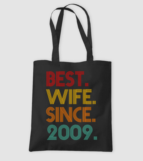 best wife since 2009 retro model negru pe tricou