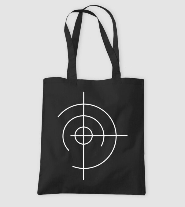 Aim shoot model negru pe tricou
