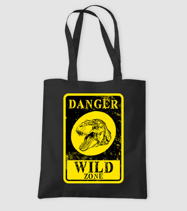 Danger wild zone model negru pe tricou