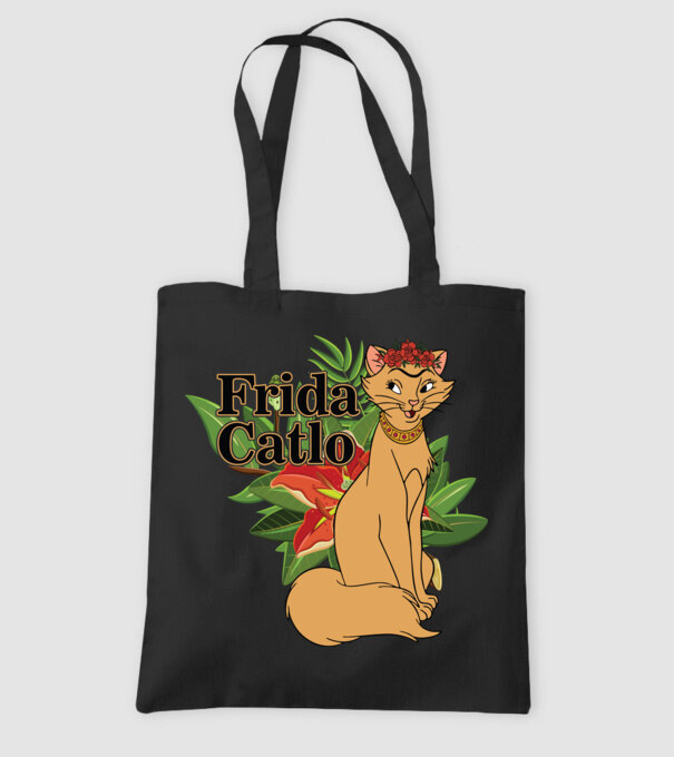 FridaCatlo model negru pe tricou