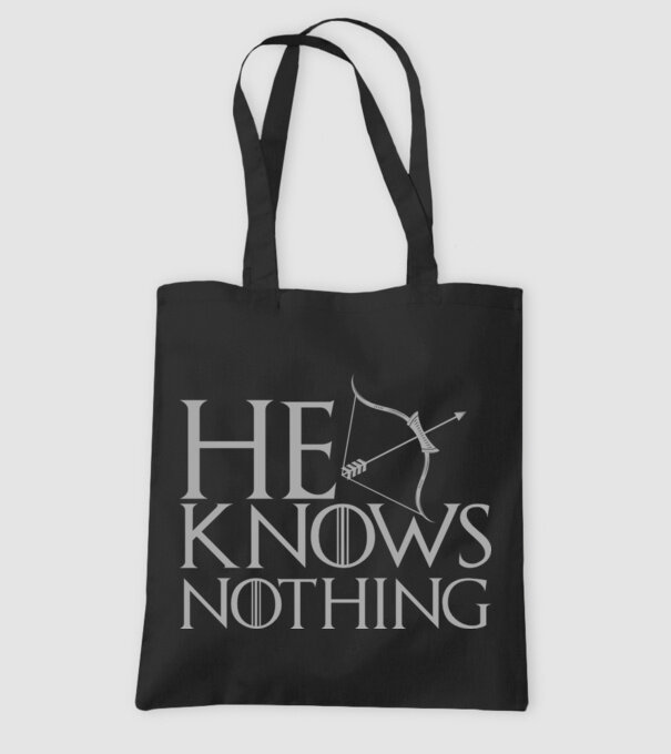 Cuplu He knows nothing model negru pe tricou