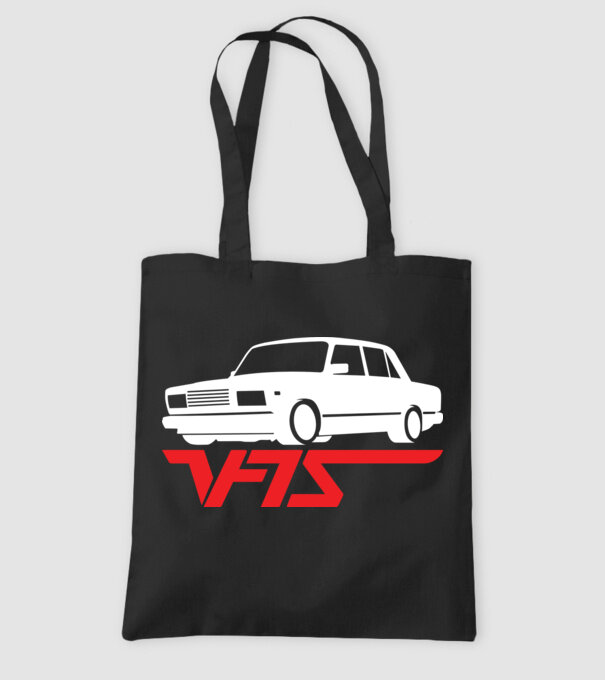 Lada model negru pe tricou
