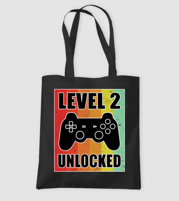 level 2 unlocked retro gamer model negru pe tricou