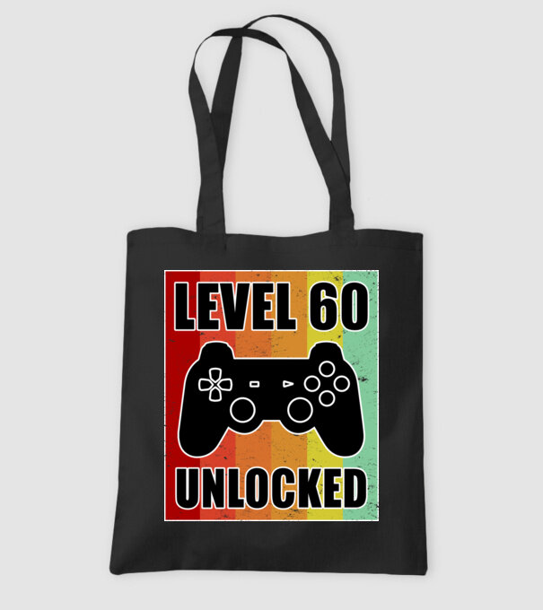 Level 60 unlocked retro gamer model negru pe tricou