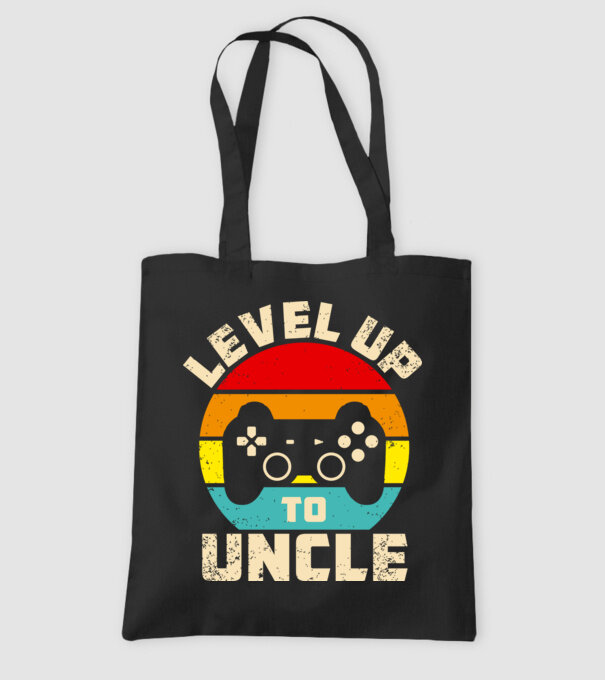 Level Up Uncle model negru pe tricou