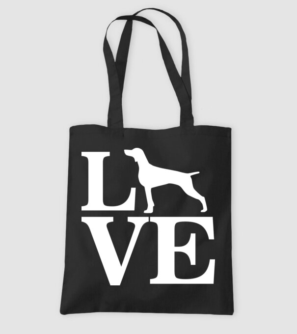 LOVE VIȘLĂ model negru pe tricou