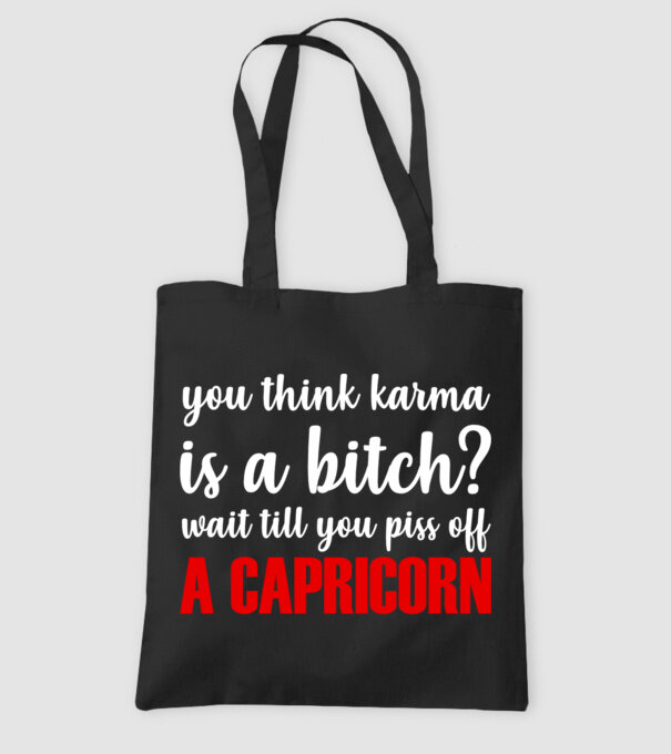 Piss of a CAPRICORN model negru pe tricou