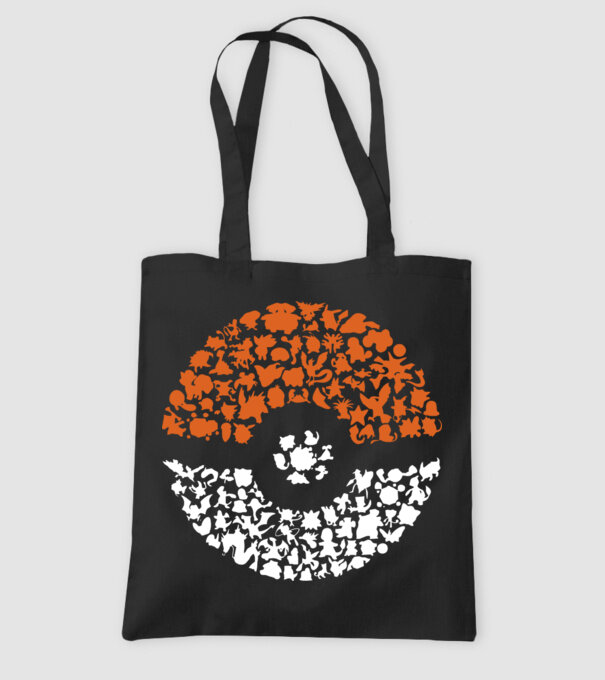 Pokeball model negru pe tricou
