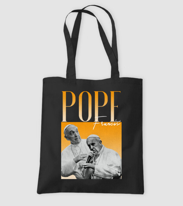 Pope Frances 90s poster model negru pe tricou