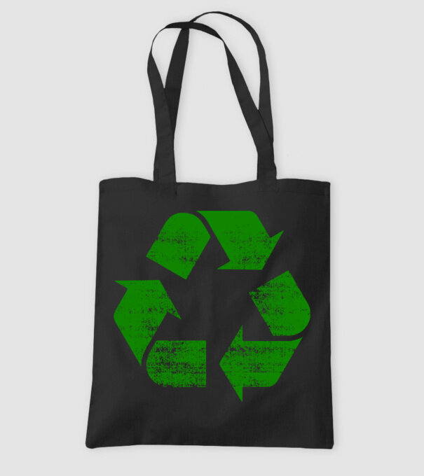 RECYCLE model negru pe tricou