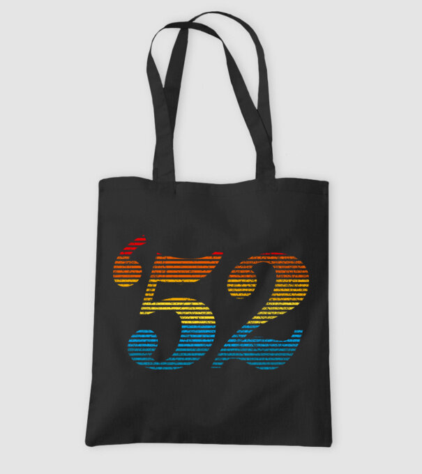 Retro Birthday 1952 model negru pe tricou
