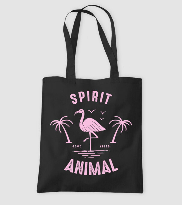 SPIRIT ANIMAL model negru pe tricou