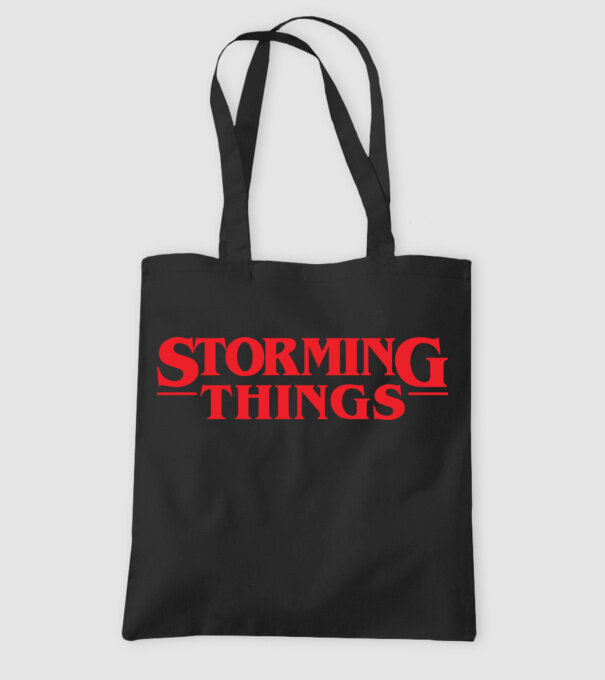 storming things - area 51 model negru pe tricou