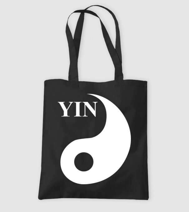 YIN model negru pe tricou